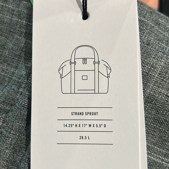 Herschel Strand Sprout diaper bag- NWT - Picture 5 of 5